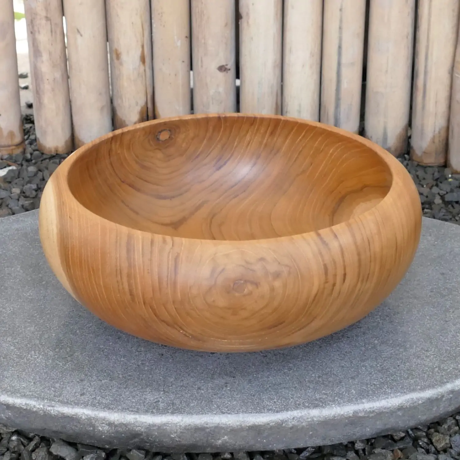  Product image 1 of the product “Wooden bowl, made of teak wood, 24 cm dia. ”